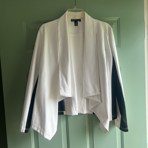 Motorcycle Jacket - Picture 3 of 8